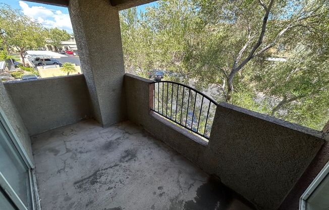 2 beds, 2 baths, $1,200, Unit # 2017