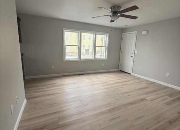 2 beds, 1 bath, $1,800