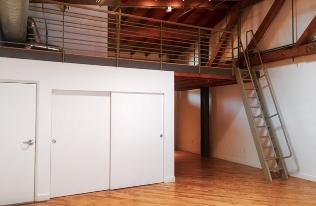 1 bed, 1 bath, 839 sqft, $3,600, Unit 2121 B209