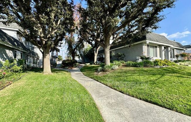 212 N KODIAK ST 