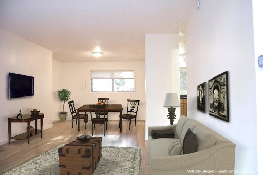 Townhouse style, hardwoods, granite counters, and w/d hookups! All dogs welcome!