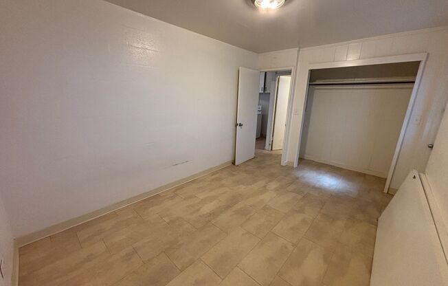 1 bed, 1 bath, 550 sqft, $1,450, Unit C