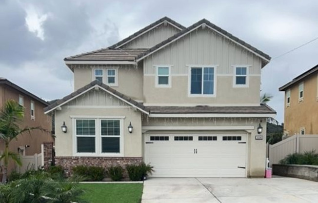 Nestled in the picturesque foothills of Fallbrook, this stunning 4-bedroom, 3-bath home won't last