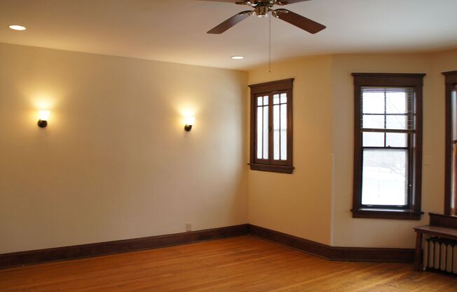 2823 Logan LLC