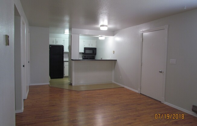 SUNRISE MANOR 4 PLEX