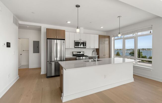2 beds, 2 baths, 1,193 sqft, $5,500, Unit PH507