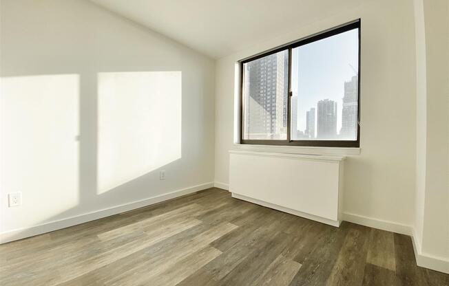 2 beds, 2 baths, $6,595, Unit 23K