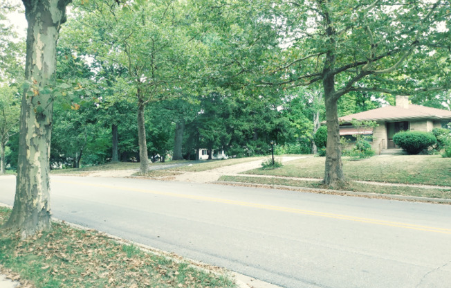 311 PLYMOUTH NE