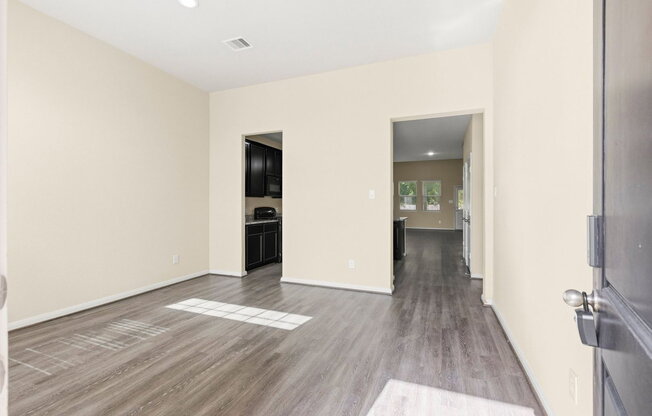 6131 CARPENTERS CV LN