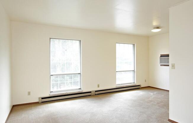 110 W PARK ST