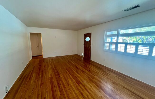 1843 Fortuna Ave / 3992 Sequoia Street*.- 2254L