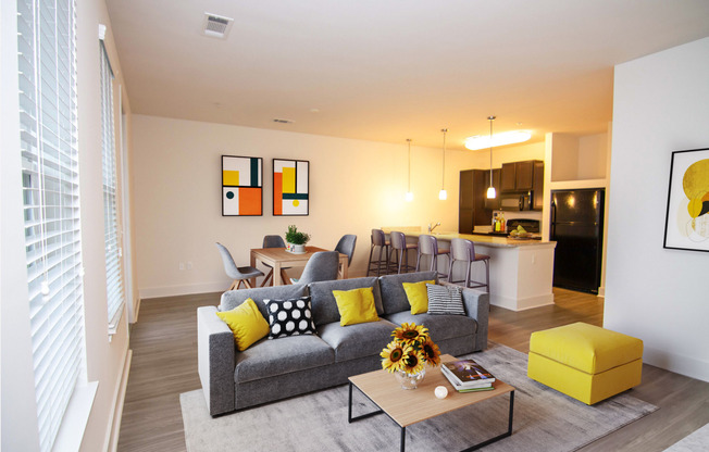 2 beds, 2 baths, 1,088 sqft, $1,599