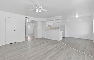 Charming 2-Bedroom Unit!