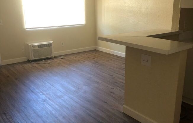 1 bed, 1 bath, $1,350, Unit Apt 23