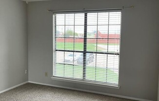 326 W HARWOOD RD