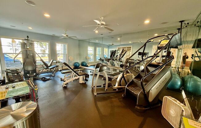 2 beds, 2 baths, $2,300, Unit Unit 1203