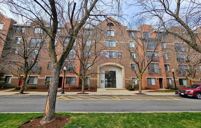 30 HBR PT BLVD