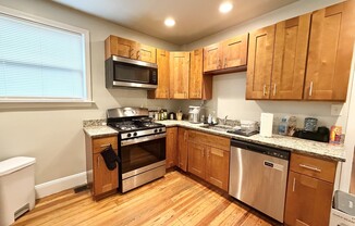 11 GLENWAY