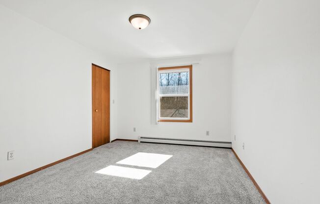 1 bed, 1 bath, $1,025, Unit 1155-02