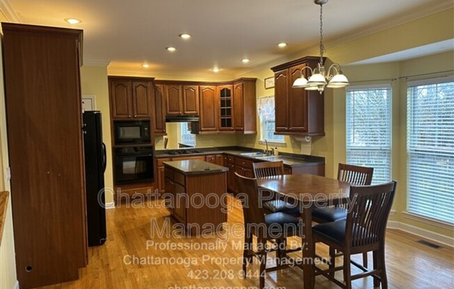 2481 TRIANGLE FARM RD