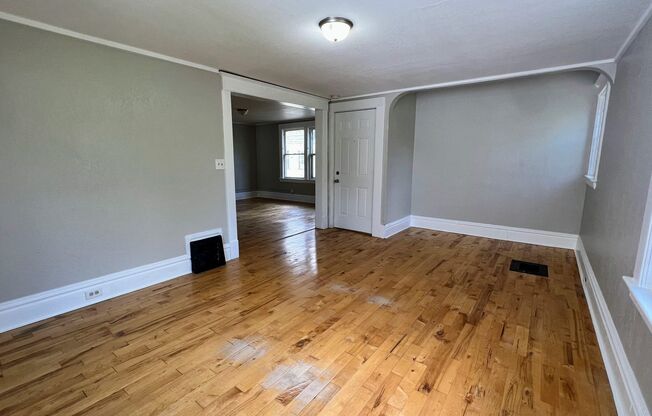 246 Eastern Ave SE