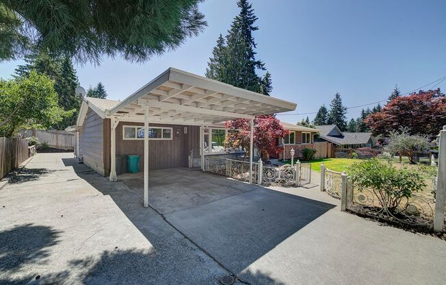 3Bd/1.75Ba Edmonds House