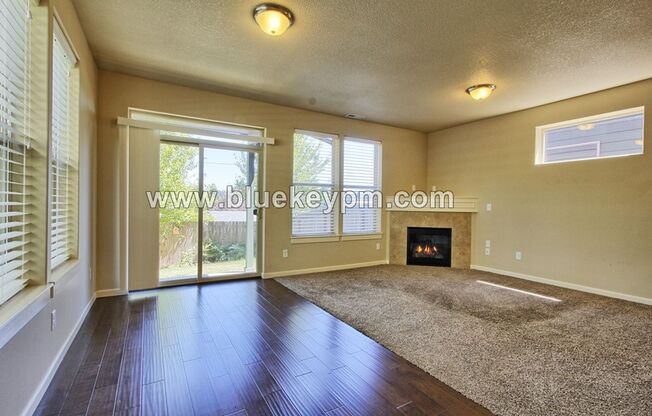 3 Bed 2.5 Bath Home in Hazel Dell w/ Easy Access to I-5 and SR 500