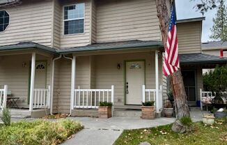 Knoxville Blvd., 1290 NW - 01290-KNOX-00