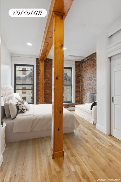 112 E 123 ST