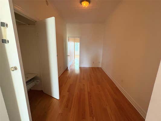 303 Onderdonk Ave