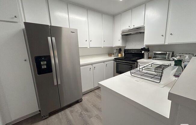 1 bed, 1 bath, 707 sqft, $3,450, Unit 221