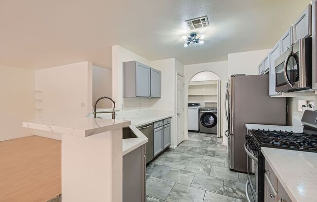 Beautiful 3-Bedroom Home in Convenient Location!