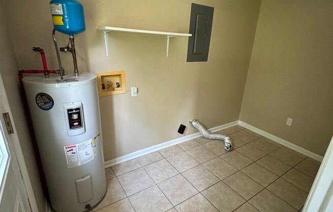 FOR RENT 3 Bed 2 bath home