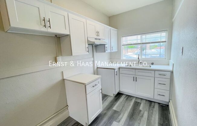 425 DAISY AVE