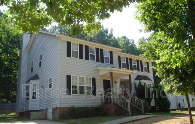 705 102 CAROLINA AVE