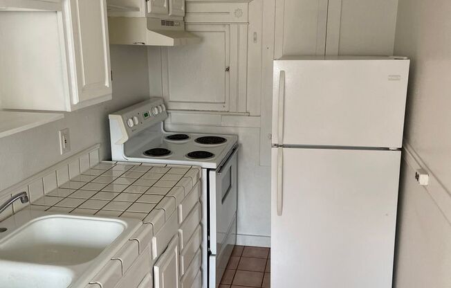 1 bed, 1 bath, $1,050, Unit 1