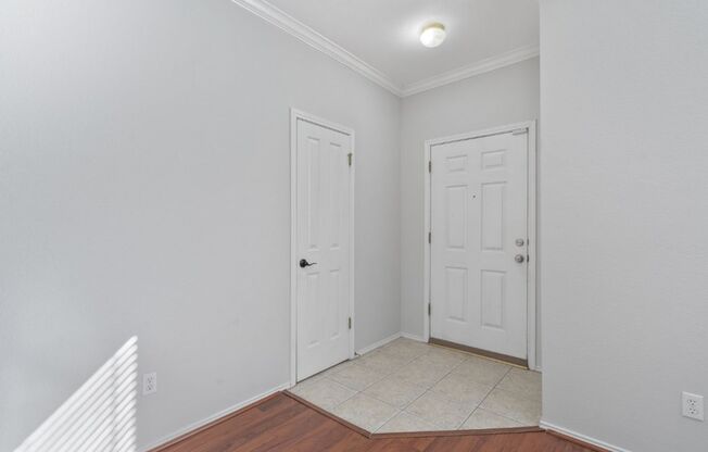 120 Brazos Lane Kyle, TX 78640