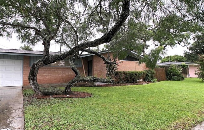 1410 Casa Grande Dr