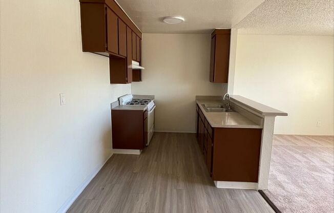 1 bed, 1 bath, 536 sqft, $1,895, Unit 27