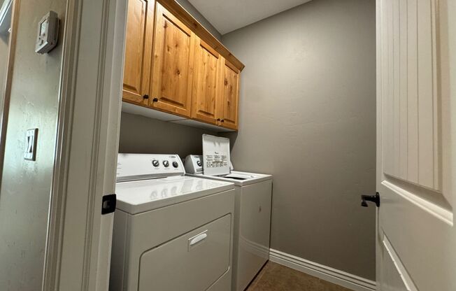 2 beds, 2 baths, $1,475, Unit # 58