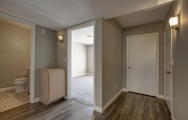 Summerlin - 2 Bedroom 2 Bath Gated 2nd Floor Condo