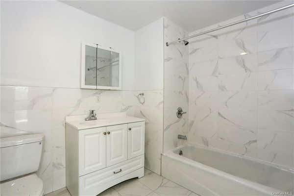 2 beds, 1 bath, 602 sqft, $2,399, Unit 6C