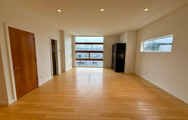 Beacon Hill Townhome