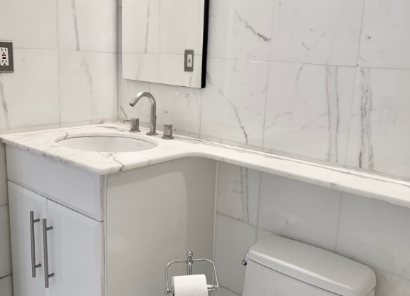 1 bed, 1 bath, 650 sqft, $5,750, Unit 2K