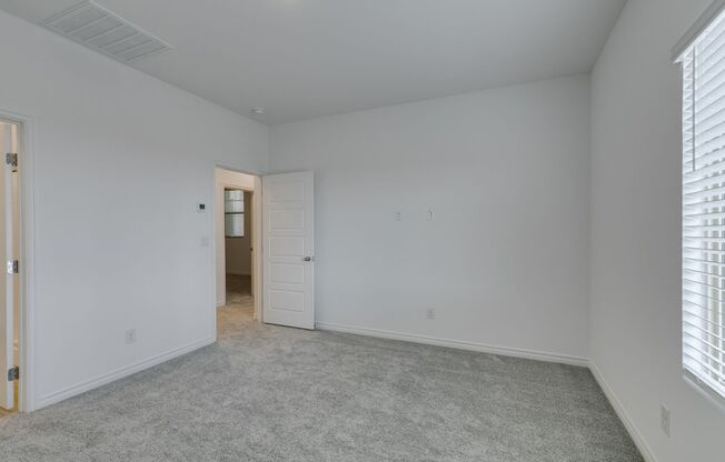 3 beds, 3 baths, $2,750, Unit UNIT 1140