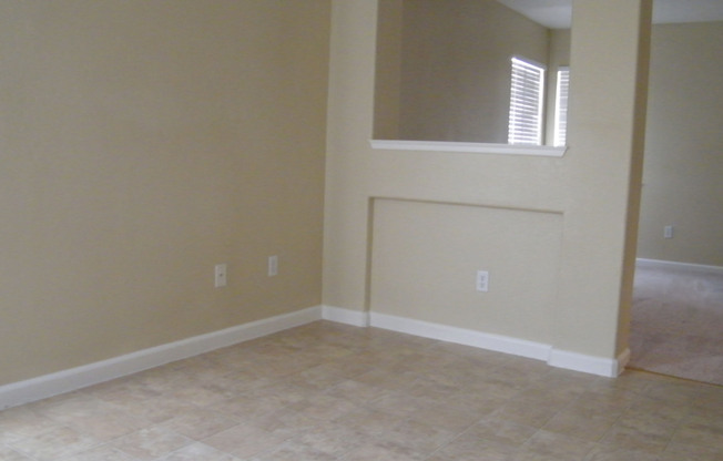 2 beds, 1 bath, $1,795