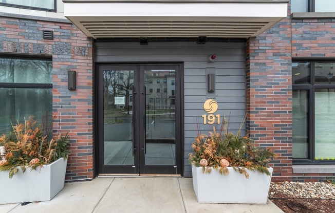 Studio, 1 bath, 531 sqft, $2,800, Unit 617