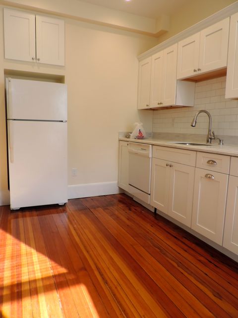 249 L ST