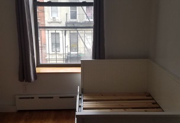 1 bed, 1 bath, 90 sqft, $1,195, Unit 14 - 3D
