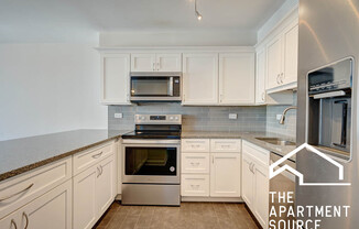 1560 SANDBURG